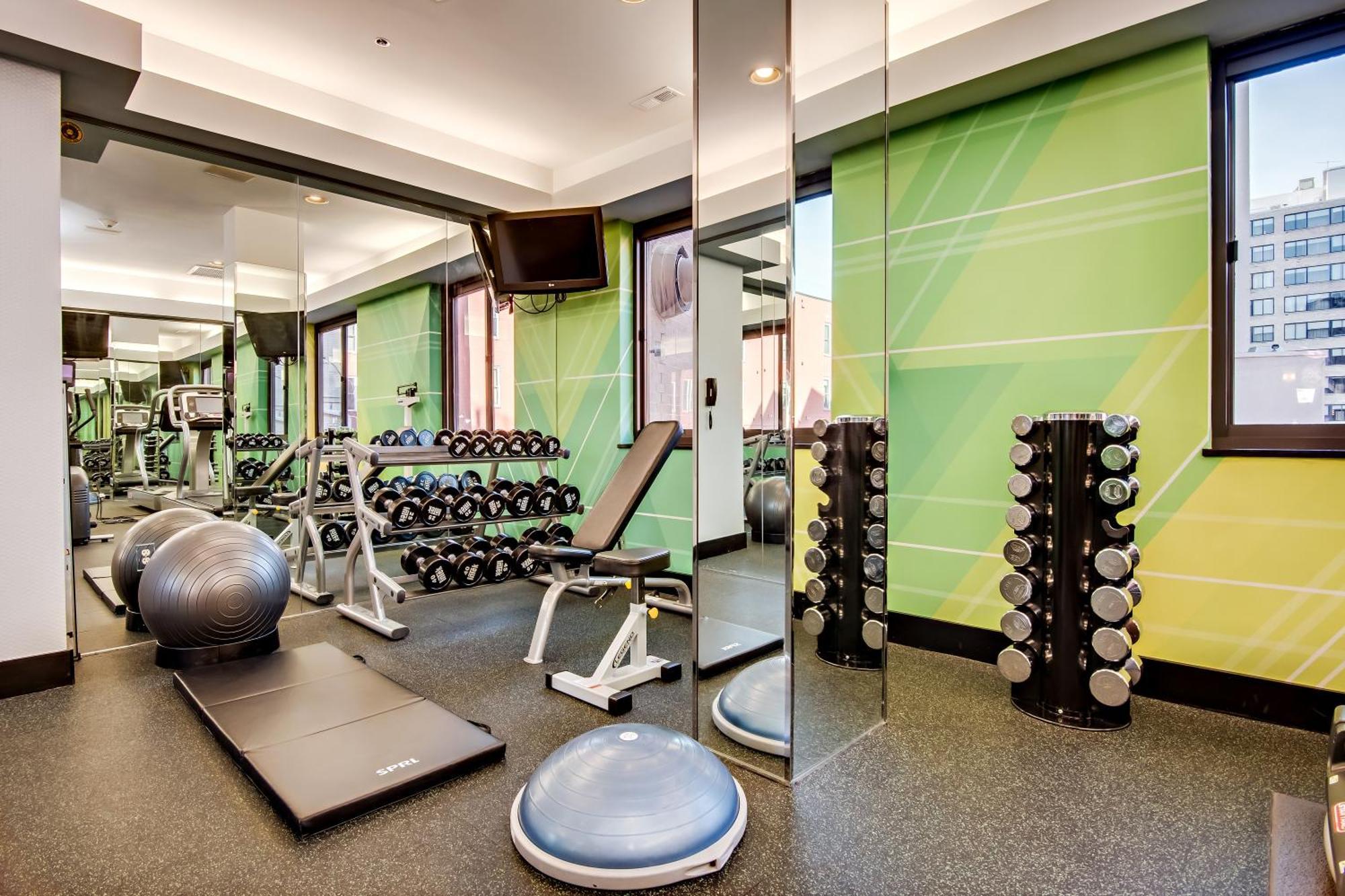 Holiday Inn Washington-Central/White House By Ihg Bagian luar foto